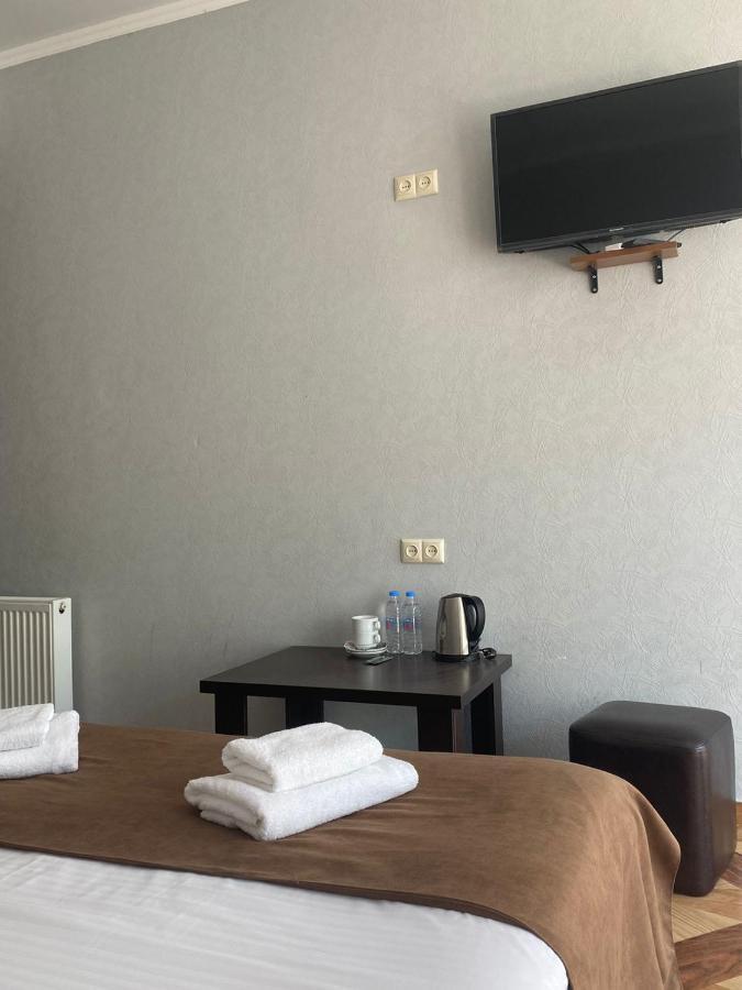 Hotel Saburtalo Roni Tbilisi Zewnętrze zdjęcie
